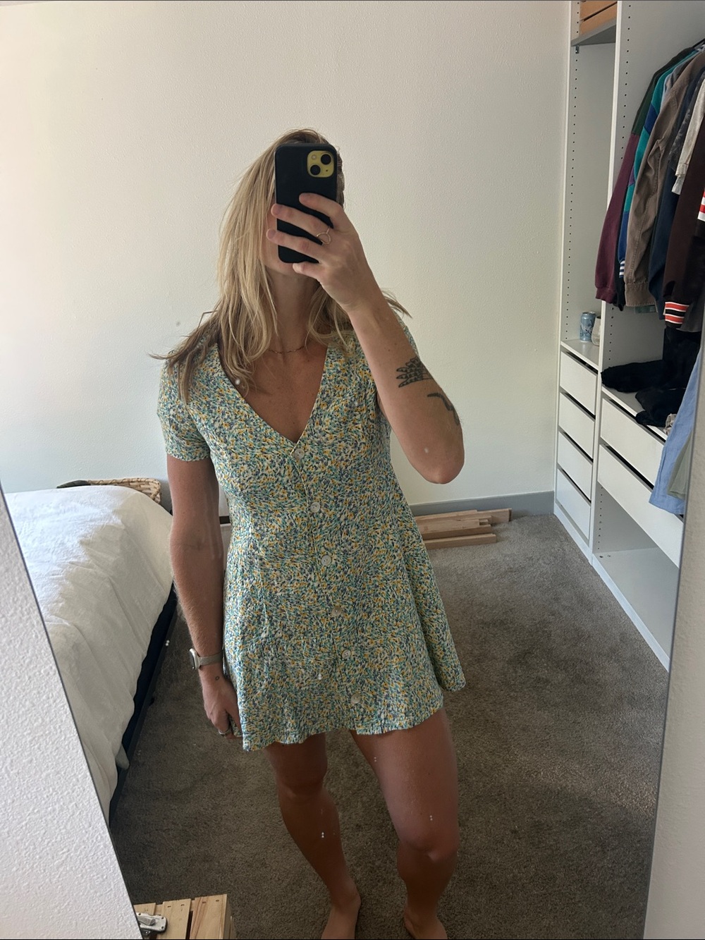 rvca floral skater dress with shell buttons sz L